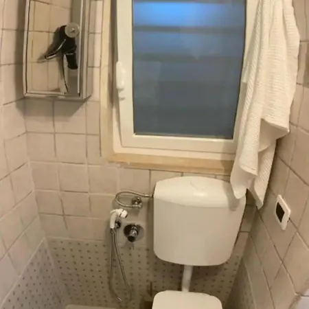 Апартаменти De Nittis Cozy House - 8 Min From Station Барі