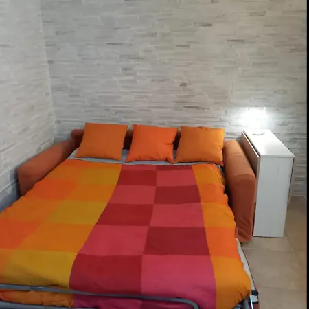 De Nittis Cozy House - 8 Min From Station Апартаменти