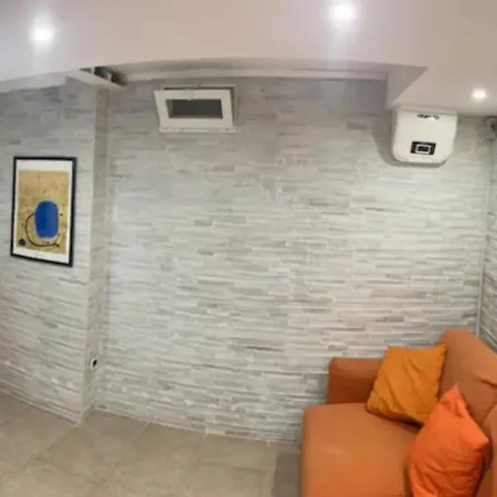 De Nittis Cozy House - 8 Min From Station Апартаменти Барі