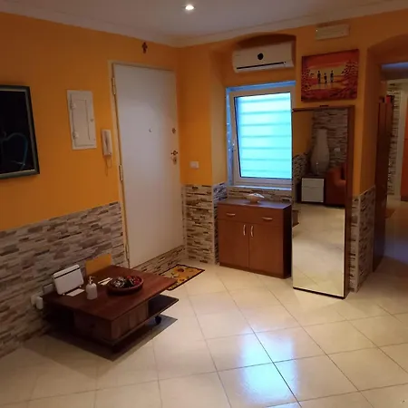 De Nittis Cozy House - 8 Min From Station *
