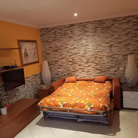 De Nittis Cozy House - 8 Min From Station Apartman Bari